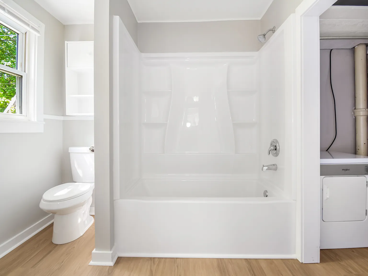 2 bed, 720 sqft, $1,450 — Photo 3