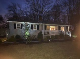 12 Pleasant Hill Rd, Chester, NJ 07930
