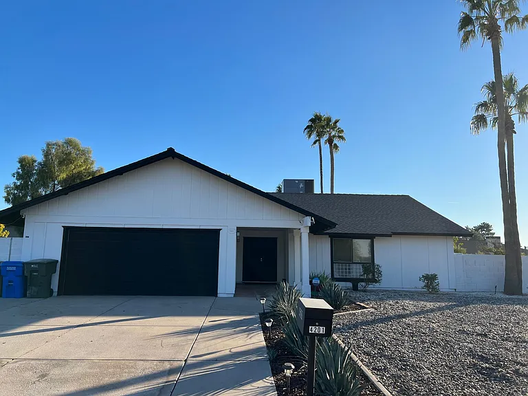 4201 W Acoma Dr — Photo 3