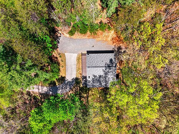 2nd image of 564 Weaver Creek Ln