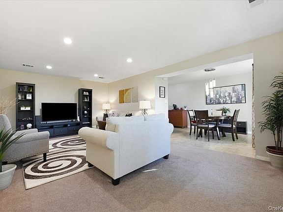 4th image of 175 Main Avenue #167