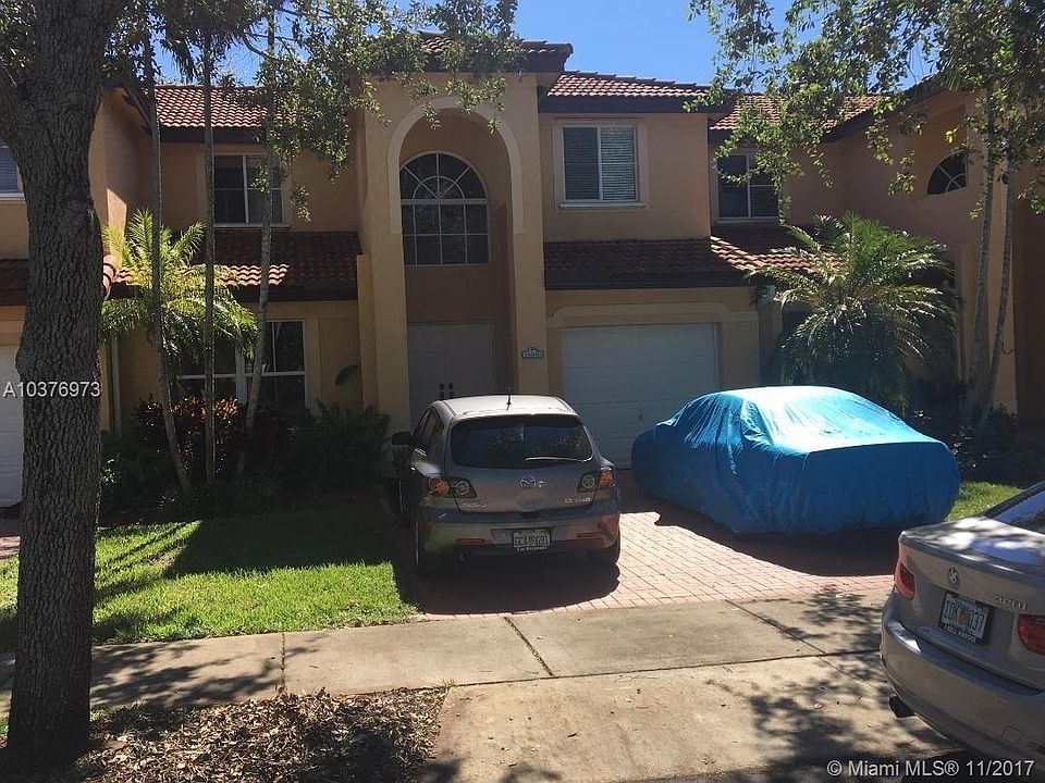1st image of 14040 S Forest Oak Cir
