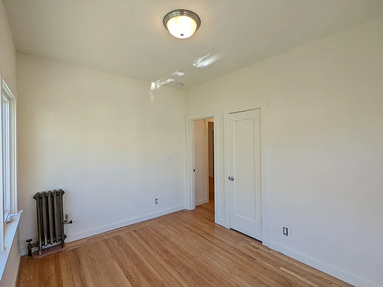 2423 Blake Street — Photo 33
