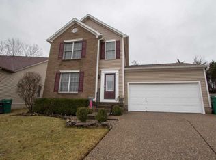 7413 Spring Run Dr, Louisville, KY 40291