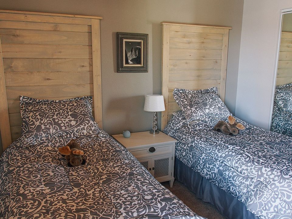 2nd bedroom - willing to swap out to queen