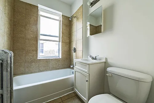 8251 S Ellis Ave Chicago, IL 60619 Photo 1