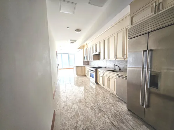 304 5th Ave Floor 12, New York, NY 10001