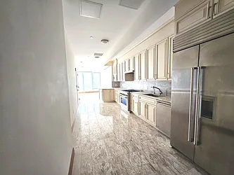 304 5th Avenue, #12