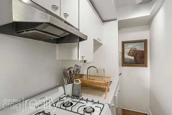 Rented by D'Andrea Craig Realty | media 12