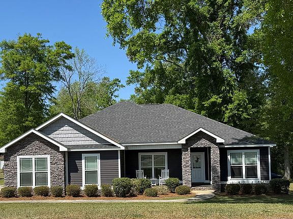 2nd image of 167 Patterson Rd