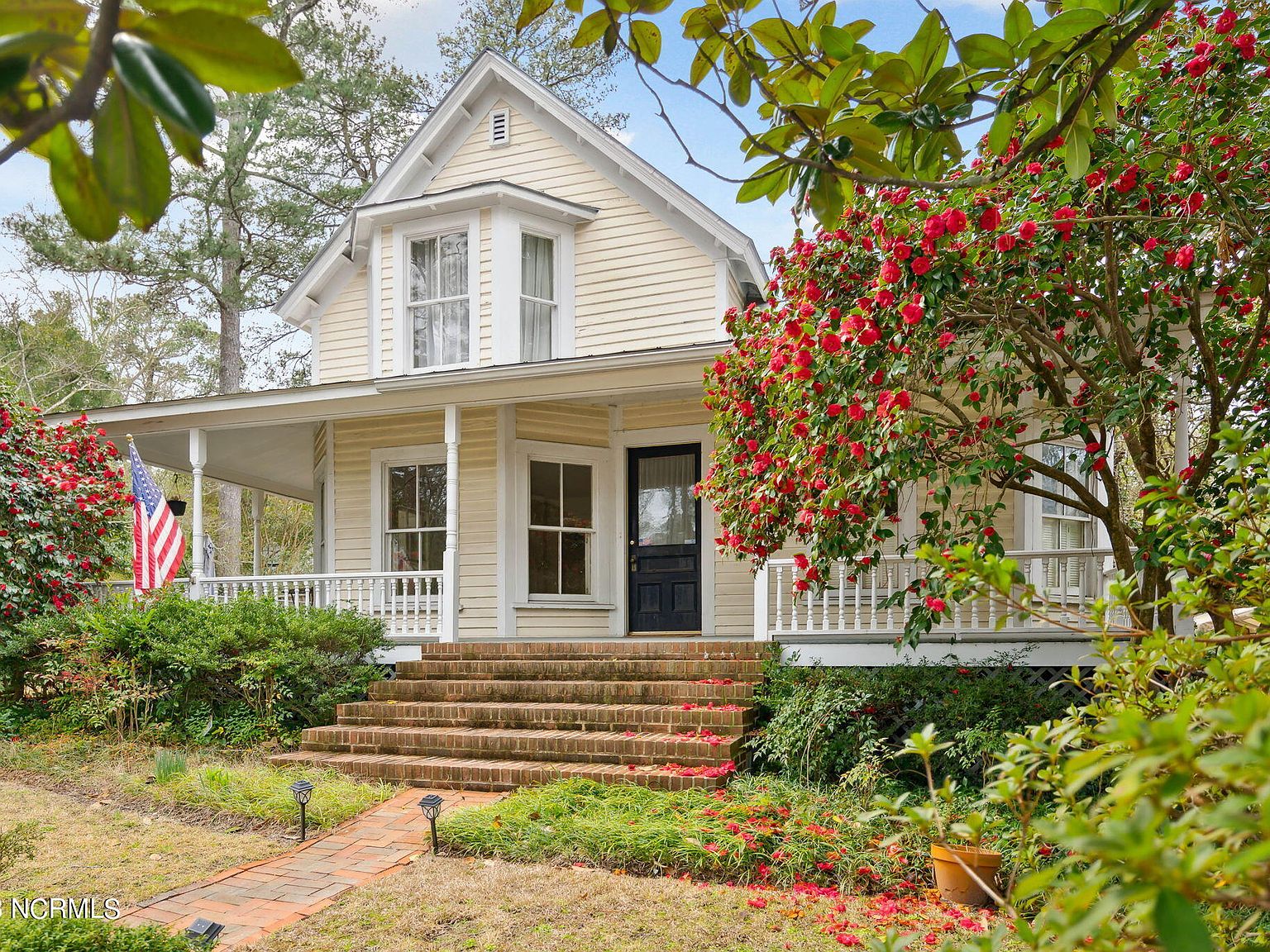 260 E Vermont Avenue, Southern Pines, NC 28387 Zillow