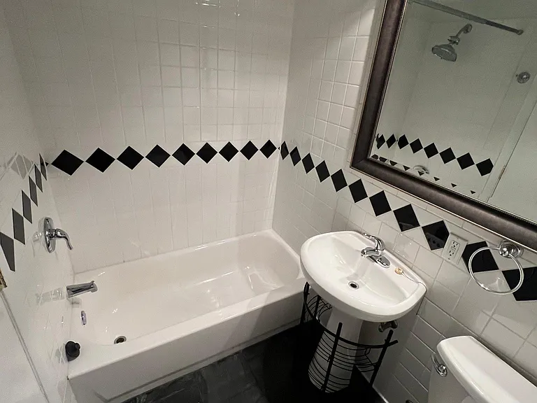 201 Acklen Park Dr #14 — Photo 7
