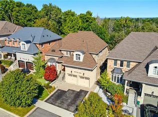 290 Eaton St, Halton Hills, ON L7G6N8