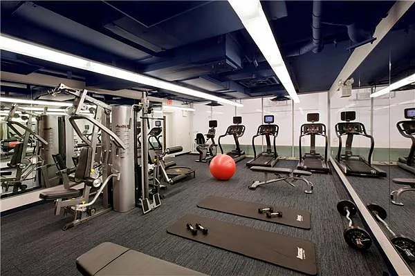 Sold by Prime Manhattan | media 4