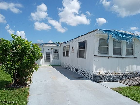 3rd image of 2826 Indianwood Dr