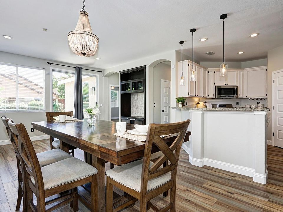 2nd image of 3748 Far Niente Way