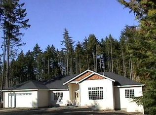 1642 Burmikca Ct NW, Poulsbo, WA 98370