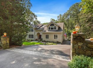 47 Christopher Rd, Mount Kisco, NY 10549