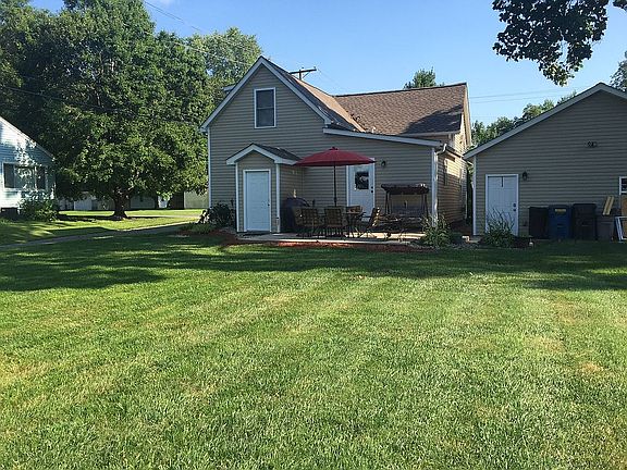 Pre-fence and pre-pool