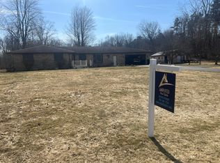 670 River Rd, Hastings, MI 49058