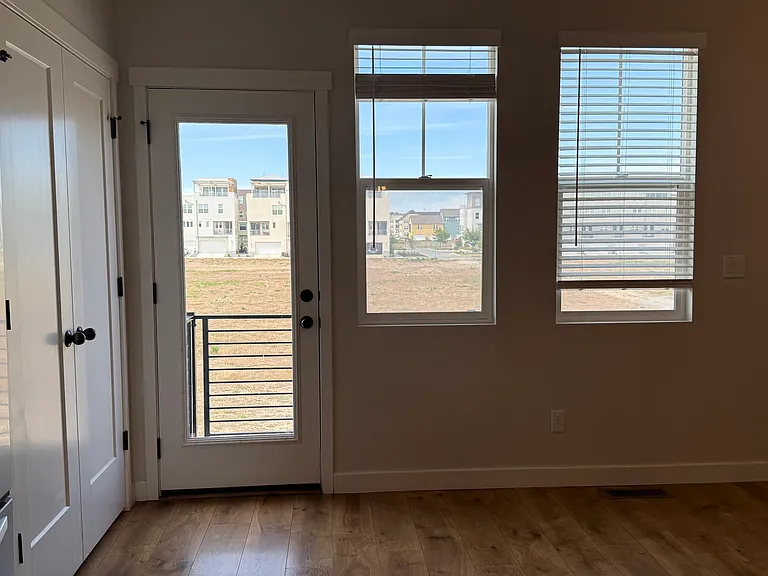 5020 W Daybreak Pkwy — Photo 15