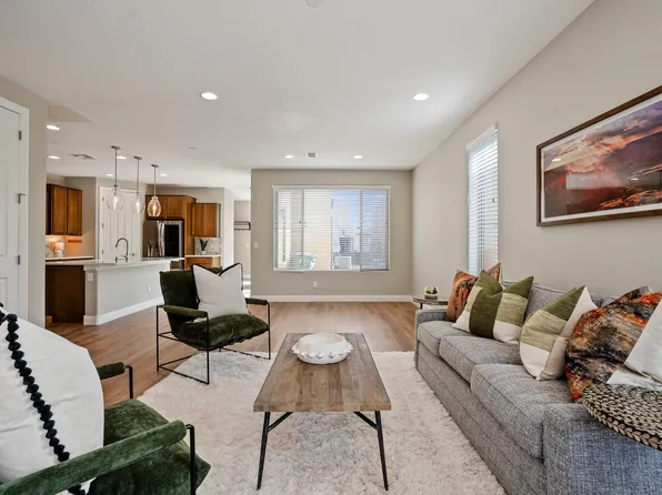 5108 Truchas Ln, Santa Fe, NM 87507
