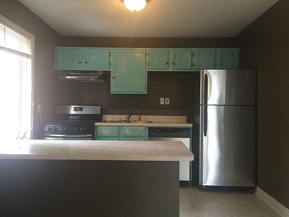 4th image of 921 High Point Dr