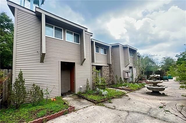 1st image of 123 Sandra Del Mar Dr