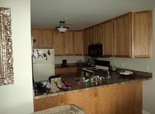 696 N Mill St, Plymouth, MI 48170