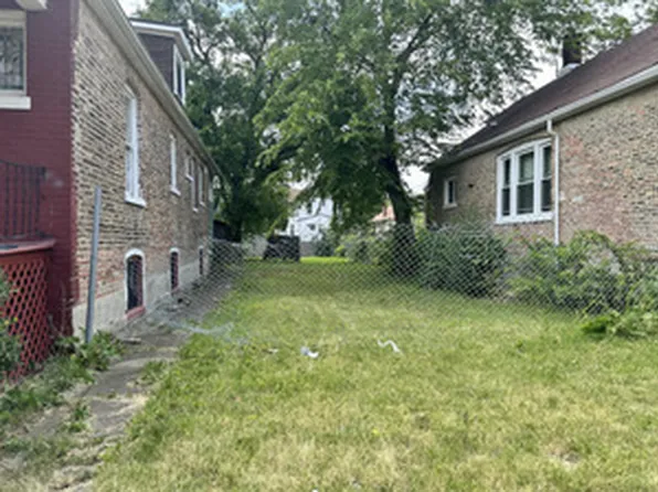 8412 S Green St, Chicago, IL 60620