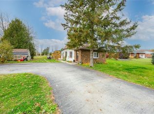 43290 Pettit Rd, Wainfleet, ON L0S 1V0