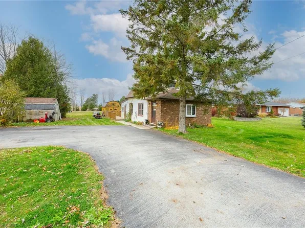 43290 Pettit Rd, Wainfleet, ON L0S 1V0