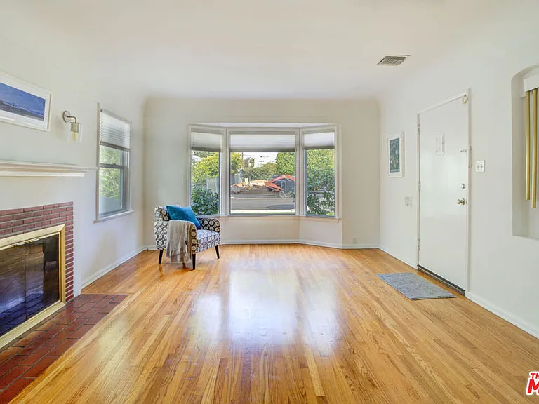 1212 Pine St — Photo 8