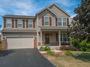 1715 Mountain Ridge Pass, Plainfield, IL 60586