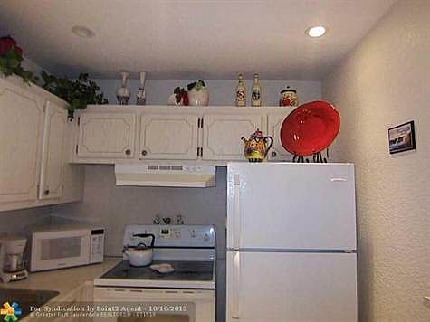 1st image of 102 Ventnor E #102