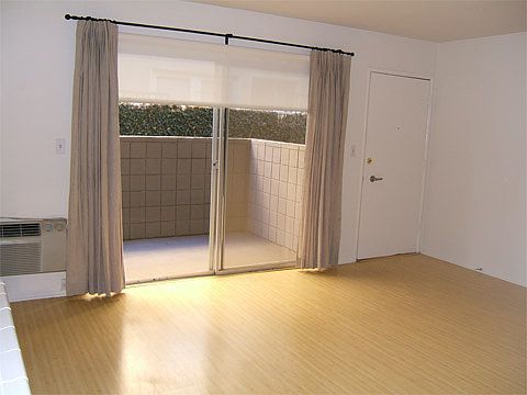 4th image of 10323 Missouri Ave APT 2