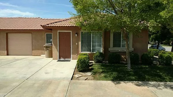 713 Greenwood Meadow Ln #1 — Photo 1