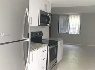 24 Calabria Ave #3, Miami, FL 33134