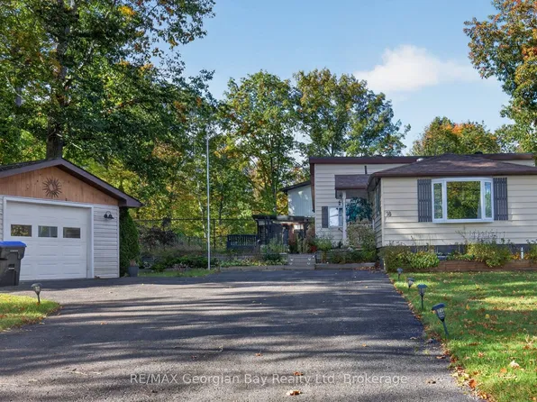 18 Sallows Dr, Tay, ON L0K 2A0