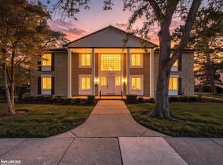 29313 Hayes Rd #35, Warren, MI 48088