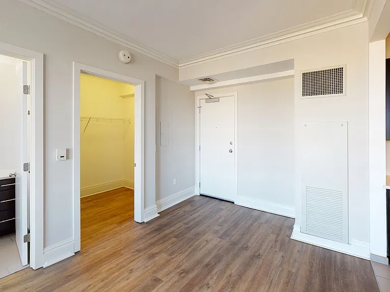 Dining/Living room