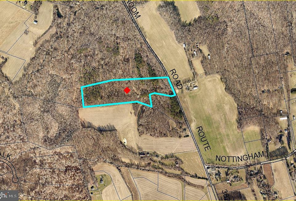 2nd image of 12005 Croom Rd