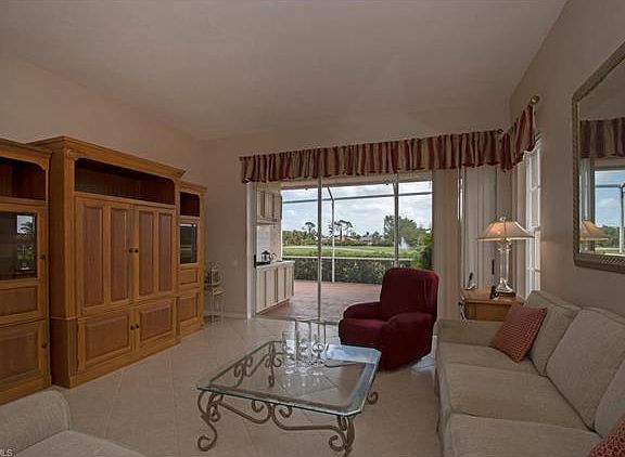 5th image of 10393 Quail Crown Dr #35