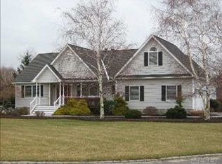 1390 Water Ter, Southold, NY 11971