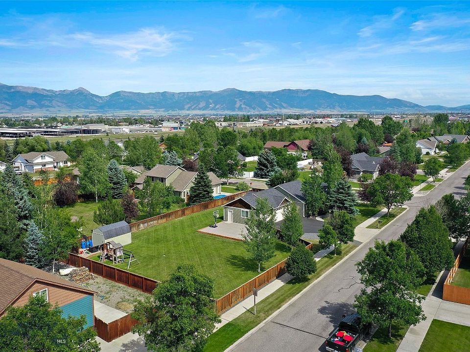 1st image of 622 Landmark Dr
