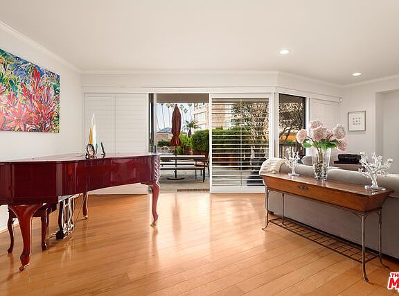 5th image of 515 Ocean Ave Unit 308S