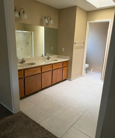 651 Tuohy St — Photo 11