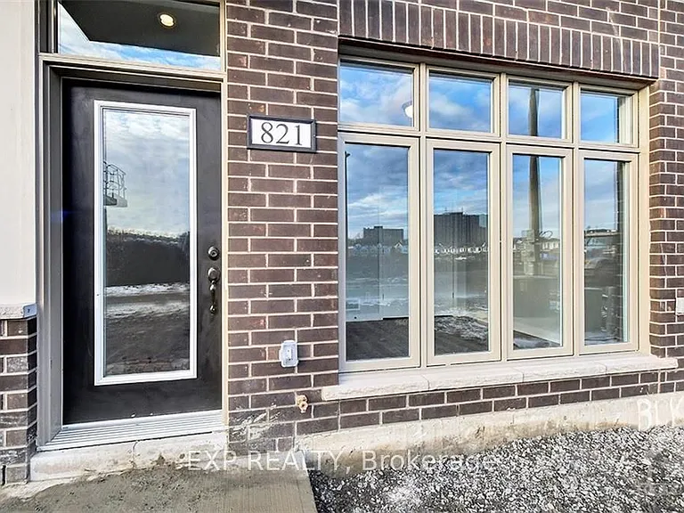 821 Mikinak Rd — Photo 2