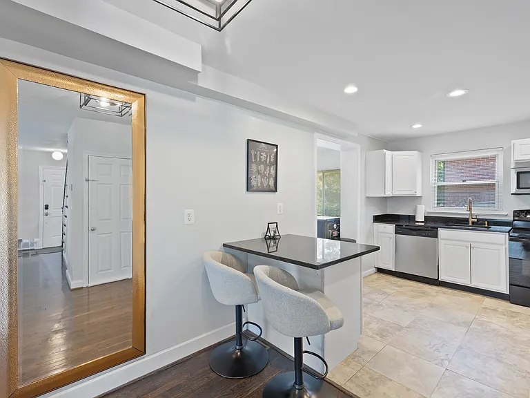 4227 E West Hwy — Photo 8