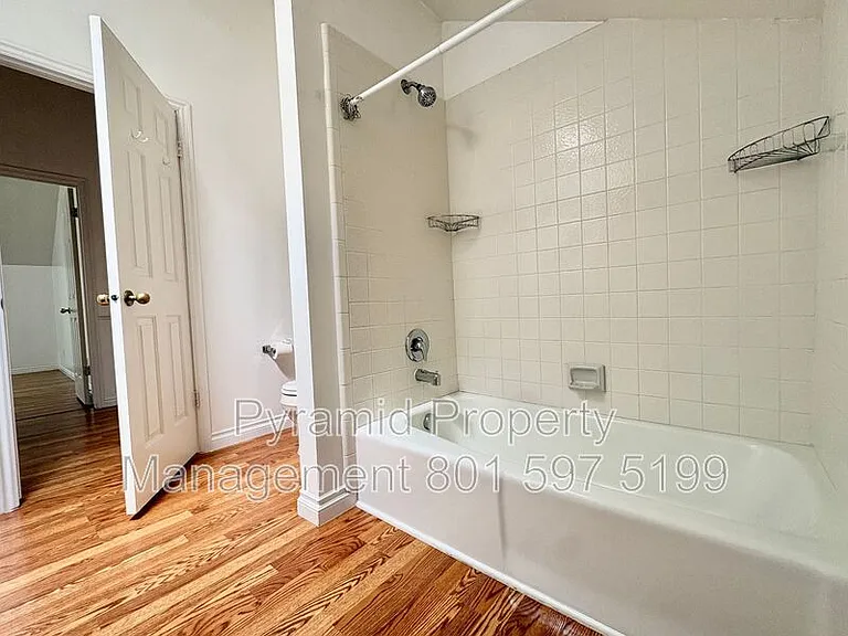 1099 W Shepard Ln — Photo 6